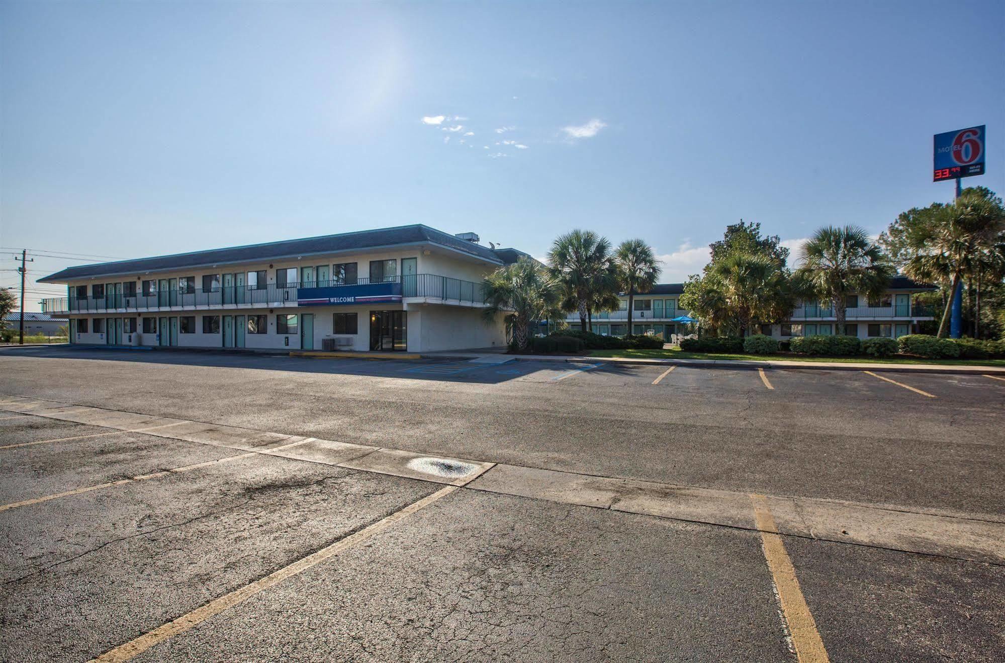 Motel 6-Valdosta, Ga - University المظهر الخارجي الصورة