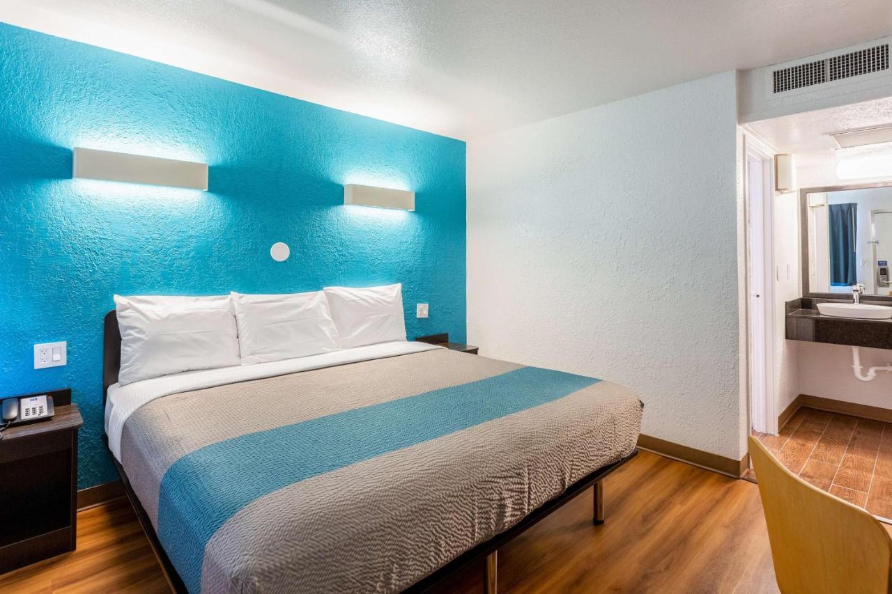 Motel 6-Valdosta, Ga - University المظهر الخارجي الصورة